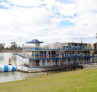 Murray River Queen Backpackers - SA Accommodation