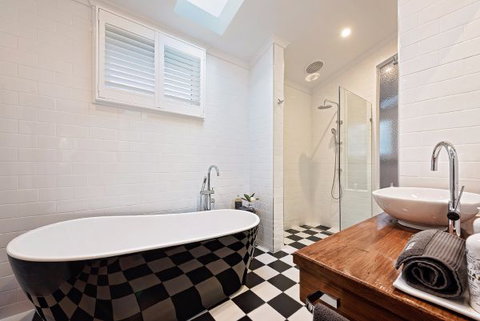 102 On Strath - SA Accommodation 4