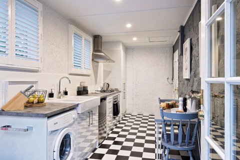 102 On Strath - SA Accommodation 6