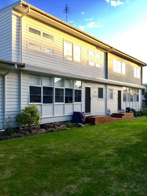 Alice's Palace Ocean Grove - SA Accommodation 4