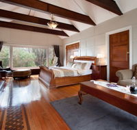 Arnica Views Summit Retreat - SA Accommodation