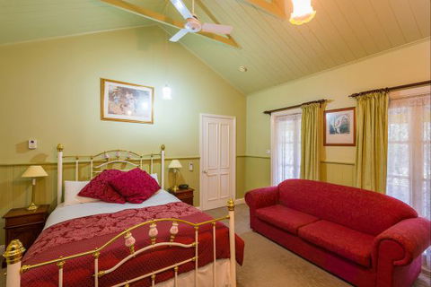 Bendigo Cottages Bed And Breakfast - SA Accommodation 4