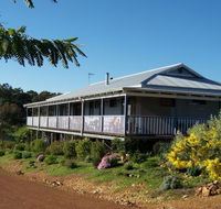 Blue House Bed and Breakfast - SA Accommodation