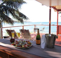 Bundeena Beach Hut - SA Accommodation
