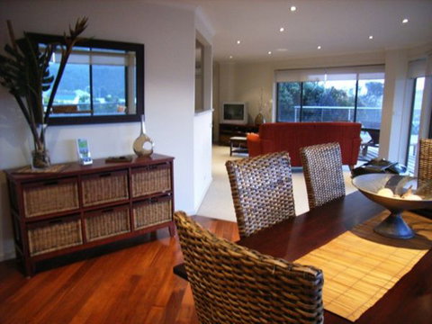 C-Deck Beach House Apartment - SA Accommodation 0