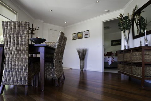 C-Deck Beach House Apartment - SA Accommodation 4