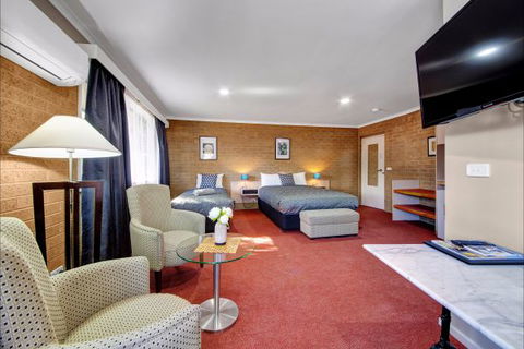 Central Deborah Motel - SA Accommodation 4