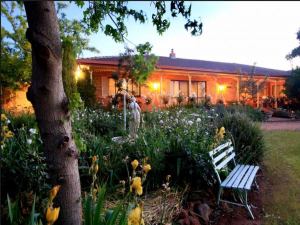 Cumboogle NSW SA Accommodation