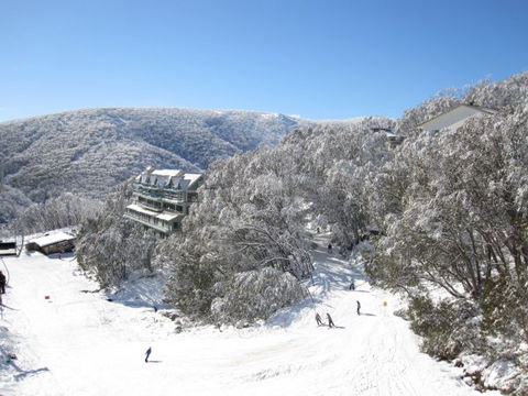 Falls Creek Country Club - SA Accommodation 2