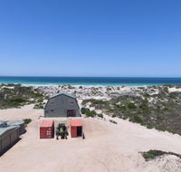 Fowlers Bay Beach House - SA Accommodation
