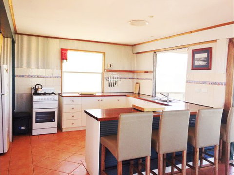 Fowlers Bay Beach House - SA Accommodation 5