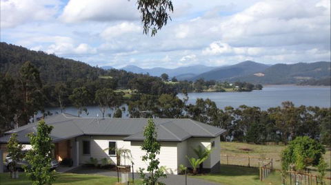 Huon River Cottage - SA Accommodation 0