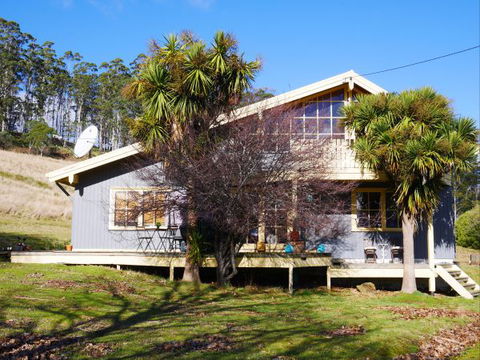 La Perrie Chalet Bed And Breakfast - SA Accommodation 6