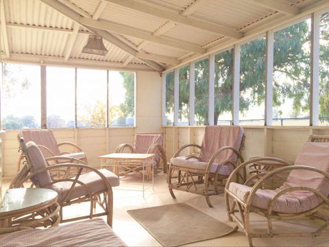 Lochinver Farm Homestead And Cottages - SA Accommodation 7