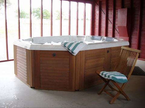 Lochinver Farm Homestead And Cottages - SA Accommodation 8