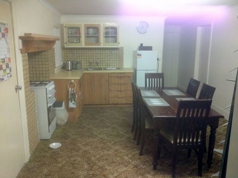 Migga Cottage - SA Accommodation 3
