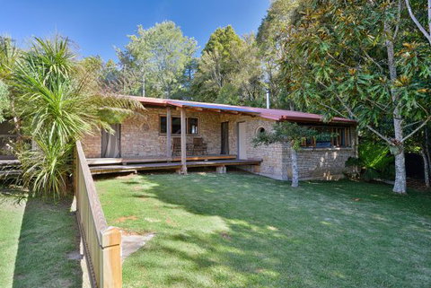 Ridgetop Hideaway - SA Accommodation 2