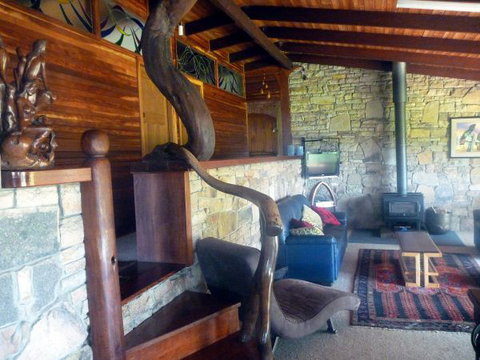 Ridgetop Hideaway - SA Accommodation 4