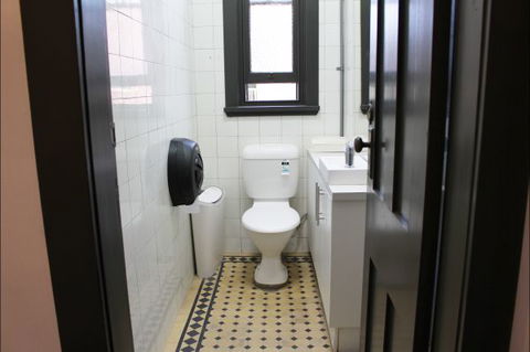 Royal Hotel Ryde - SA Accommodation 8