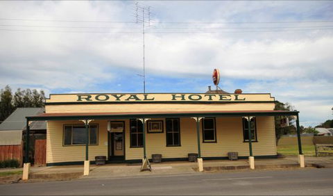 Royal Hotel Snake Valley - SA Accommodation 0