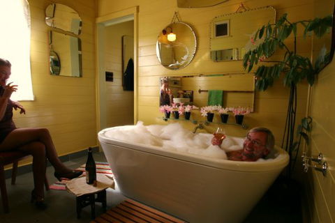 Shurdingtons Cottage - SA Accommodation 2