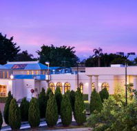 Shangri La Gardens Motel and Function Centre - SA Accommodation