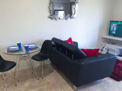 Studio 18 - SA Accommodation 2