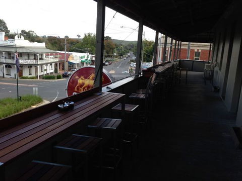 The Corner Hotel Alexandra - SA Accommodation 1