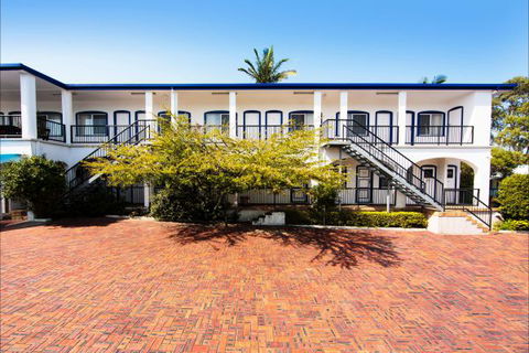 The Sails Motel - SA Accommodation 4