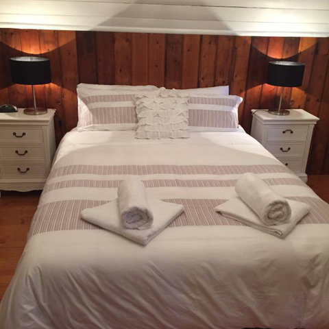 The Churches Accommodation - SA Accommodation 8