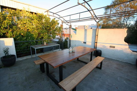 Two Five Zero / Richmond - SA Accommodation 9