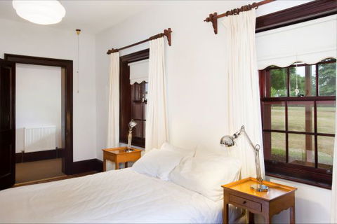 Vine Lodge Heritage Getaway - SA Accommodation 4