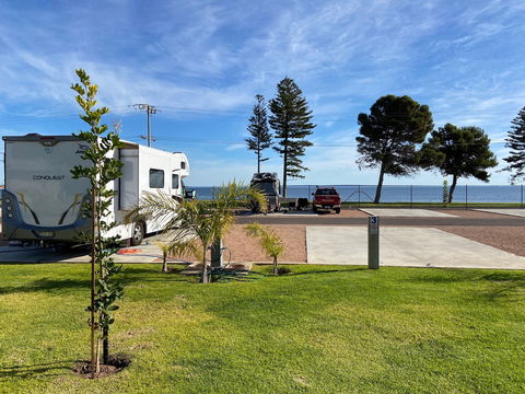 Ceduna Foreshore Caravan Park - SA Accommodation 0