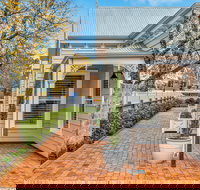 Grandview Accommodation - The Elm Tree Apartments - SA Accommodation