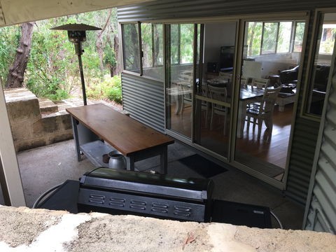 Kangaroo Hollow Preston Beach - SA Accommodation 7