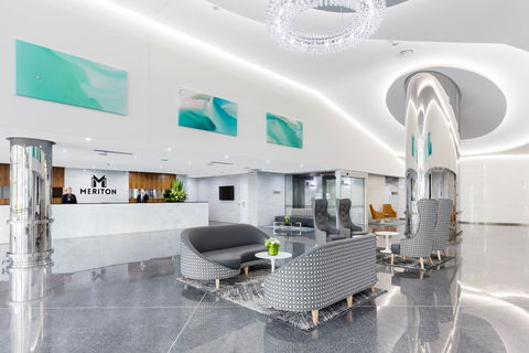 Meriton Suites Southport - SA Accommodation 0