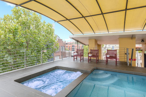 Nesuto Chippendale Apartment Hotel - SA Accommodation 3