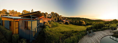 O'Reilly's Rainforest Retreat - SA Accommodation 2