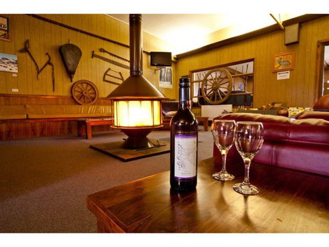 Snowy Mountains Resort - SA Accommodation 7