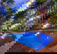 Tropic Towers Apartments - SA Accommodation
