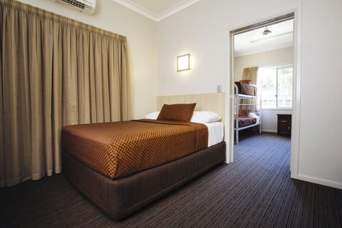 City Oasis Inn - SA Accommodation 1