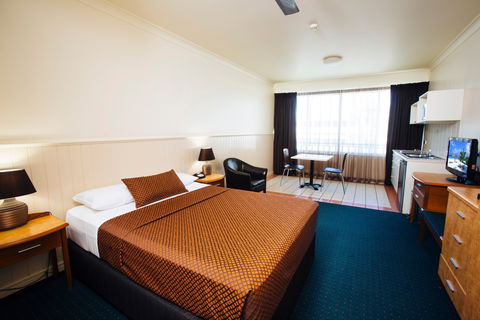 City Oasis Inn - SA Accommodation 3