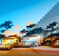 Cummins Caravan  Cabin Park - SA Accommodation
