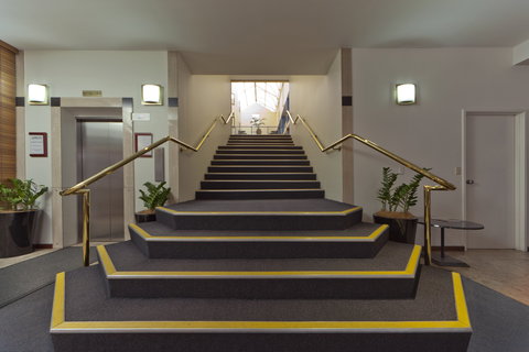 Madison Capital Executive Apartment Hotel - SA Accommodation 1