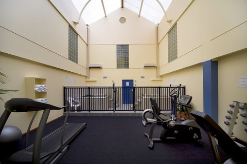 Madison Capital Executive Apartment Hotel - SA Accommodation 2