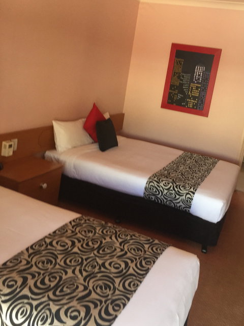 Philadelphia Motor Inn - SA Accommodation 8