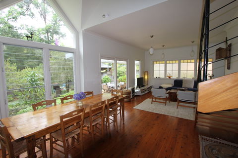 Phinney's Holiday Cottage Hyams Beach - SA Accommodation 1