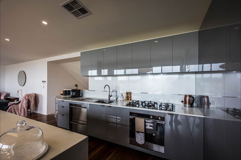 50 Marina Way Mannum Waters - SA Accommodation 1