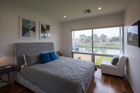 50 Marina Way Mannum Waters - SA Accommodation 2