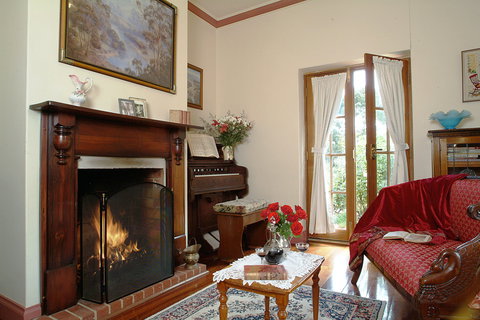 Amanda's Cottage 1899 - SA Accommodation 0